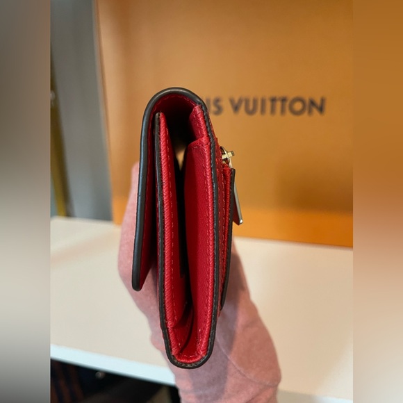 Bundle: Kate Spade & Michael Kors Long wallet - Picture 11 of 14